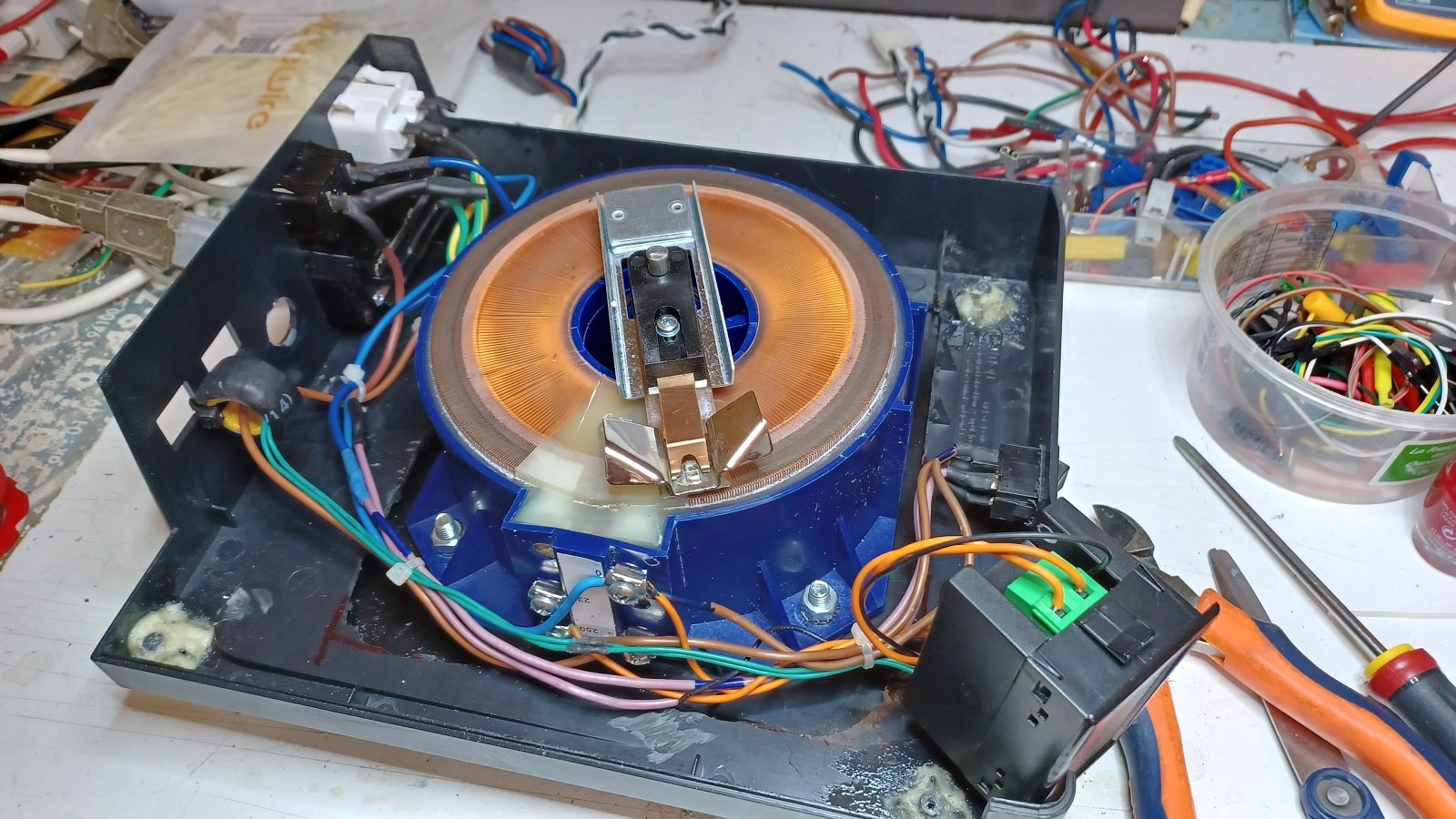Variac_3.jpg Variac_3.jpg